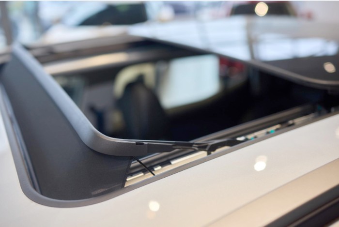 Sunroof repairs